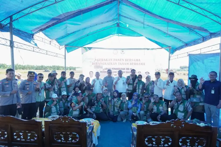 Genjot Produksi Pangan, Wabup Barru Usul Gudang Pupuk Baru