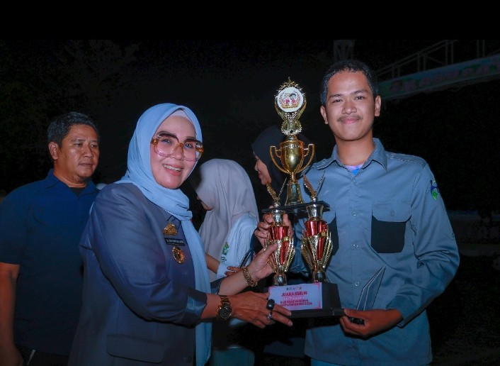 Suarakan Aspirasi, Anak Barru Serahkan 15 Poin Usulan Pembangunan ke Bupati