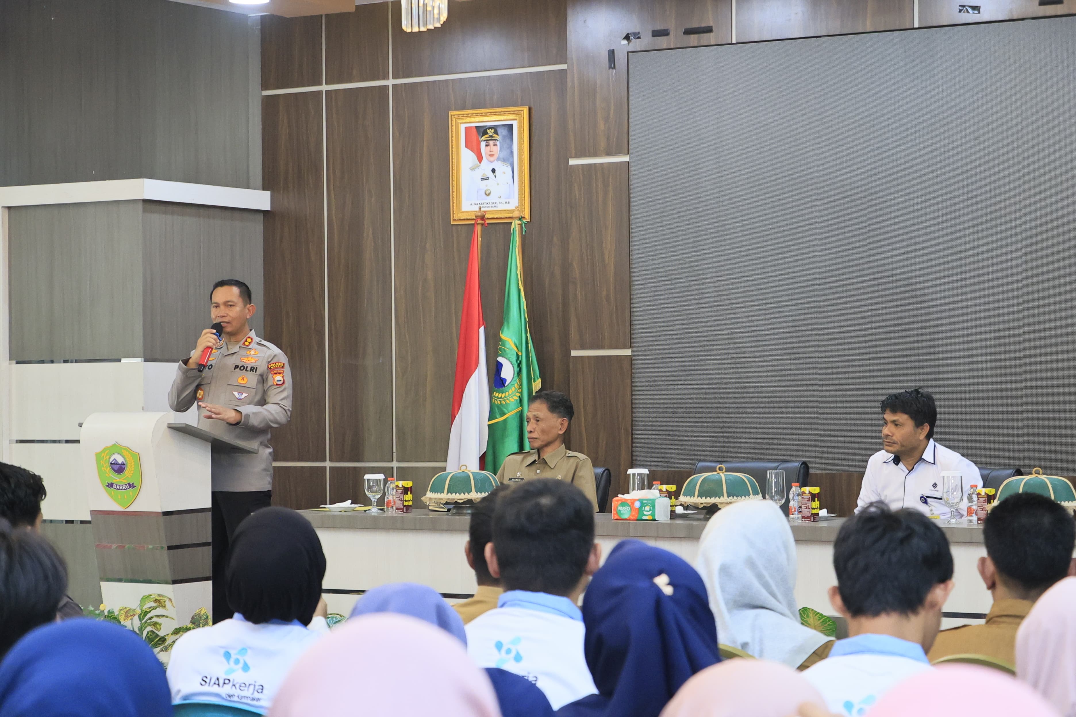 Cetak Warga Mandiri, Polres Barru Buka Pelatihan Kerja Demi Tekan Angka Pengangguran