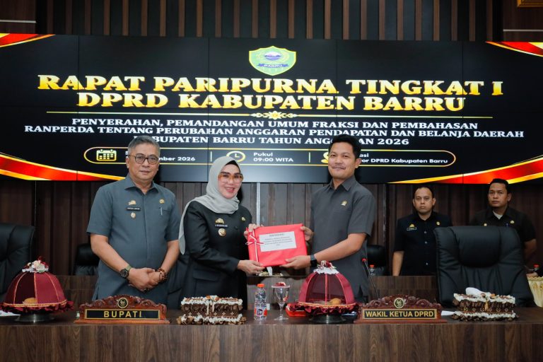 Serahkan Ranperda APBD-P 2026, Wabup Barru Tekankan Pentingnya Sinergi