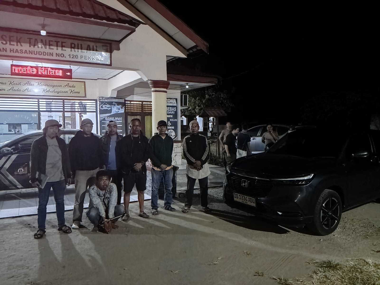 
Berkat Call Center 110, Polsek Tanete Rilau Ringkus Pencuri Mobil Asal Biringkanaya
