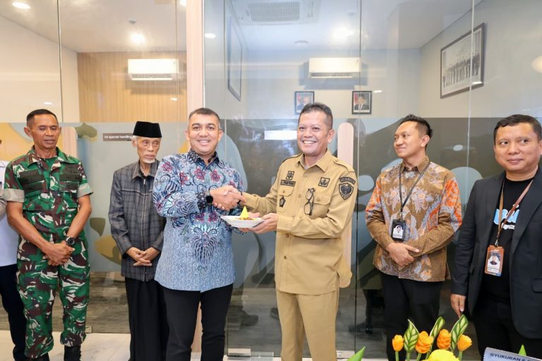 Sekda Barru Sambut KCP Bank Mandiri, Titip 3 Harapan untuk UMKM