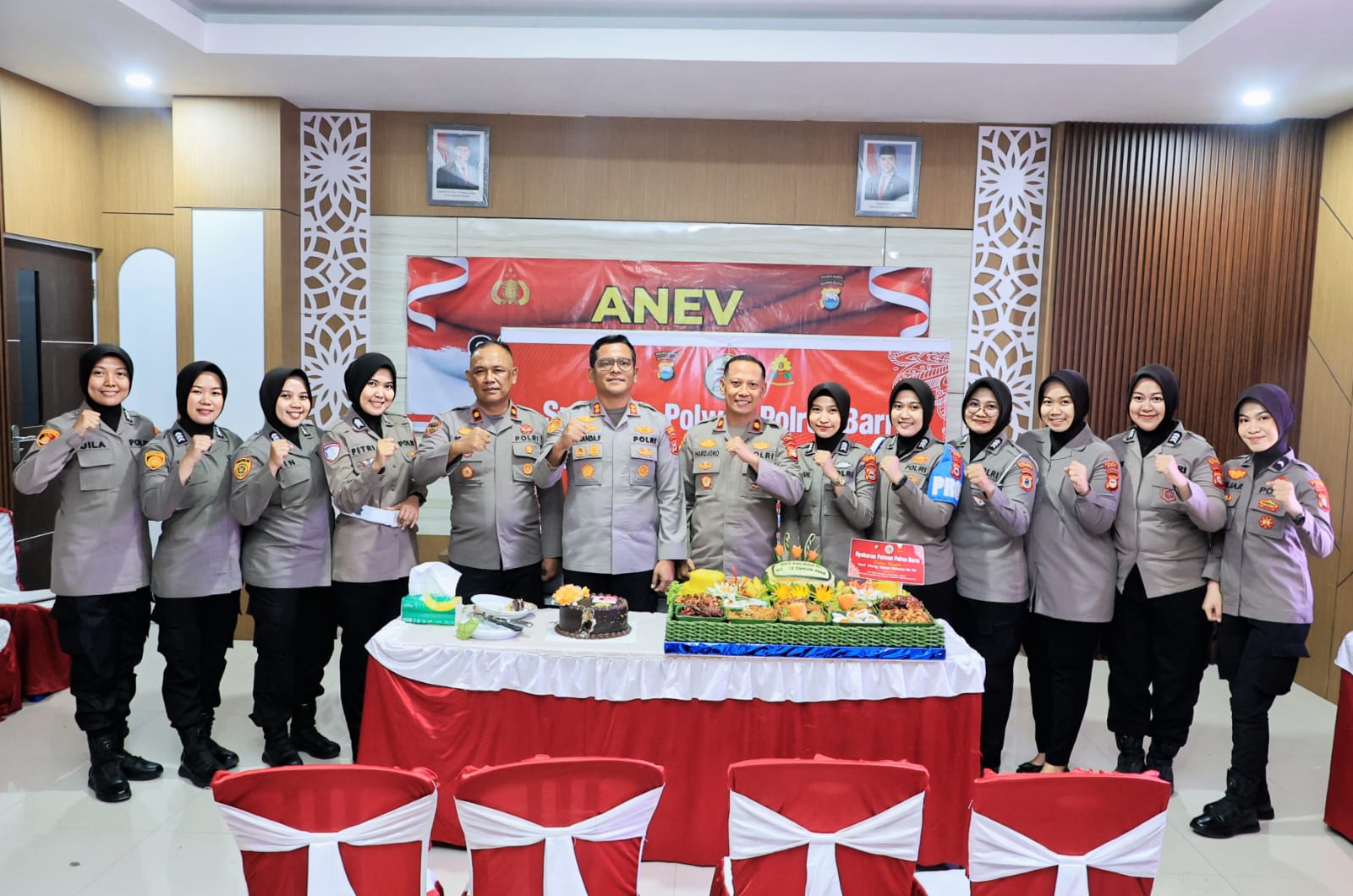Kapolres Barru Minta Polwan Terus Tingkatkan Profesionalisme dan Integritas