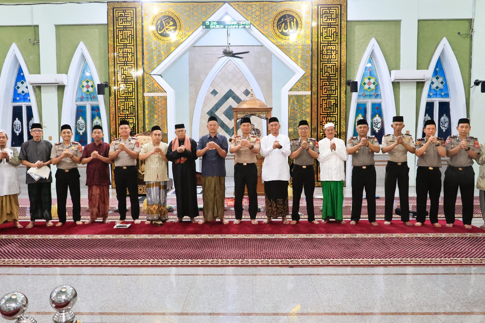 Tekan Kriminalitas, Kapolres Barru Ajak Warga Jaga Kamtibmas Lewat Subuh Keliling
