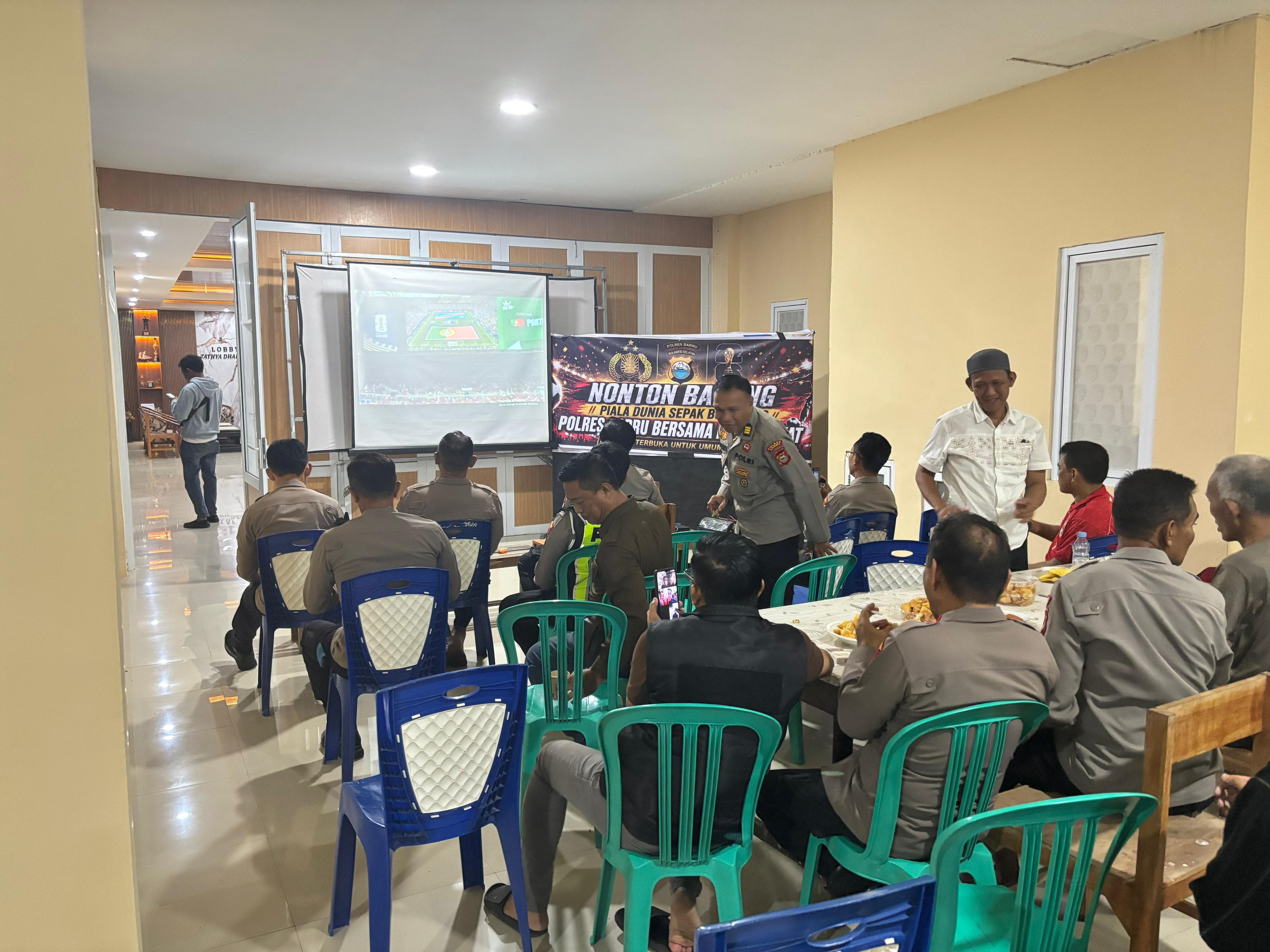 HUT Bhayangkara ke-80, Polres Barru Gelar Nobar Piala Dunia